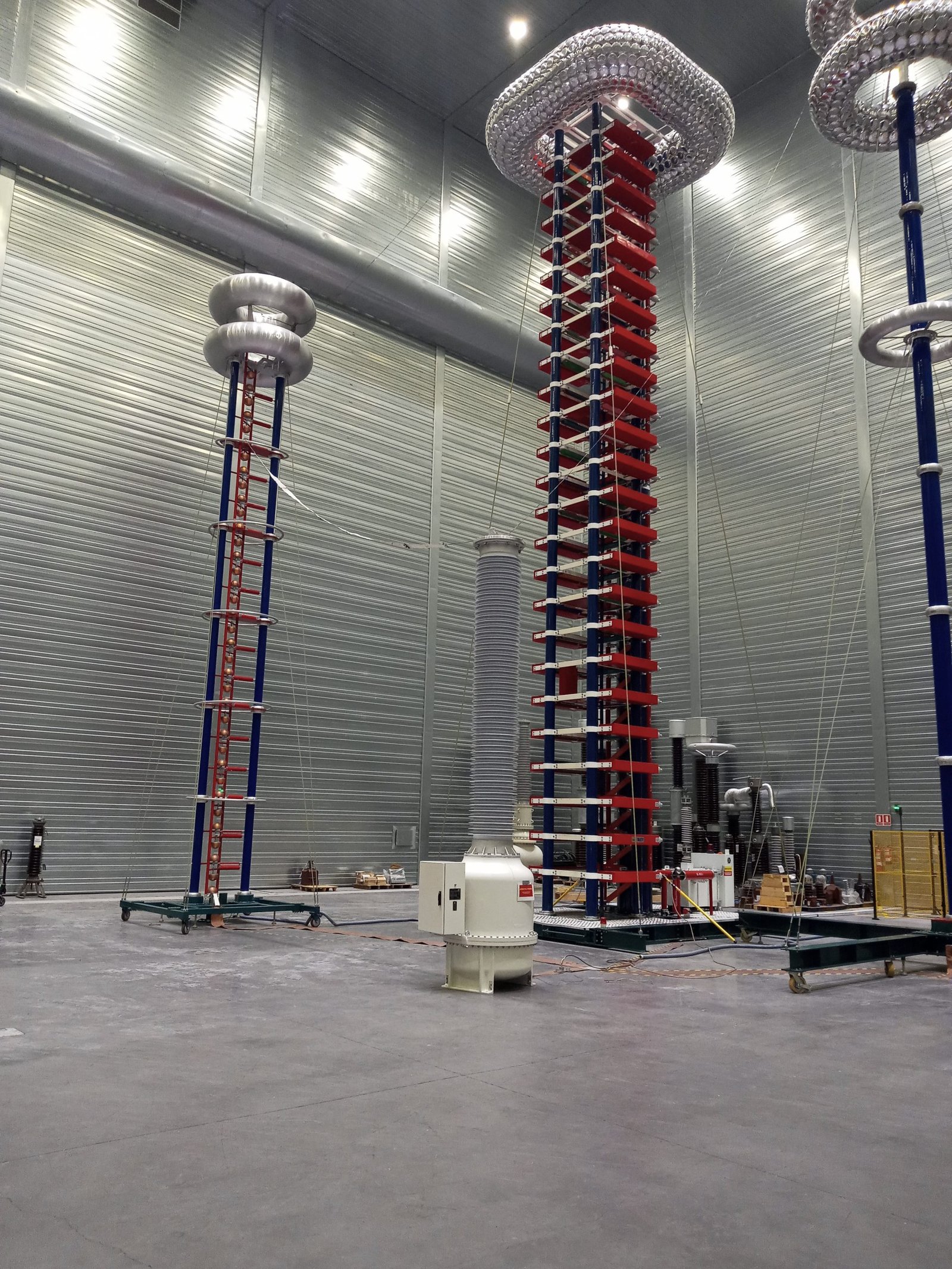 SF6 Arteche Power Voltage Transformer in Arteche HV Test Laboratory